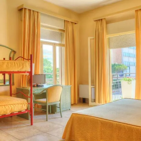 Amalfi Hotel