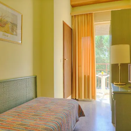 Amalfi Hotel 3*