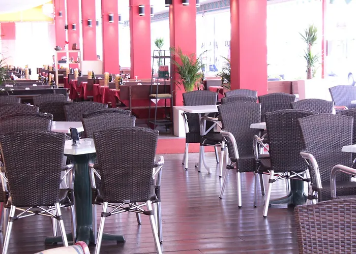 Amalfi & Restaurant Karaoke Bar Hotel Lido di Jesolo