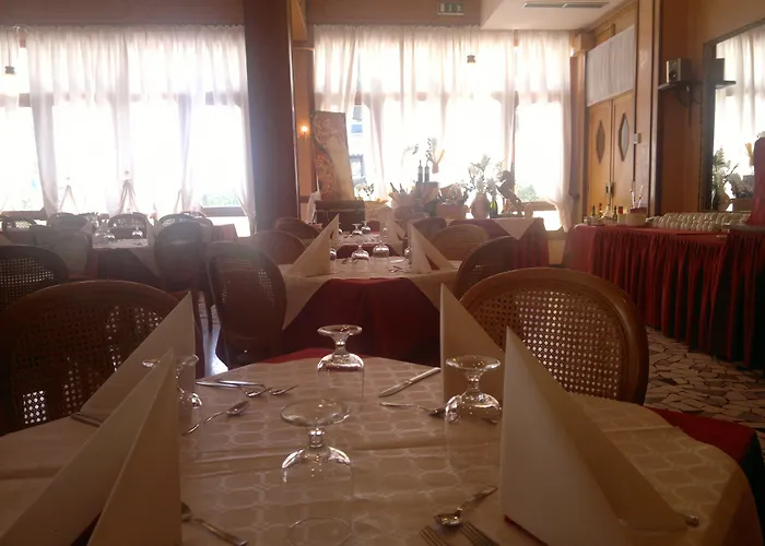 Hotel Amalfi & Restaurant Karaoke Bar Lido di Jesolo