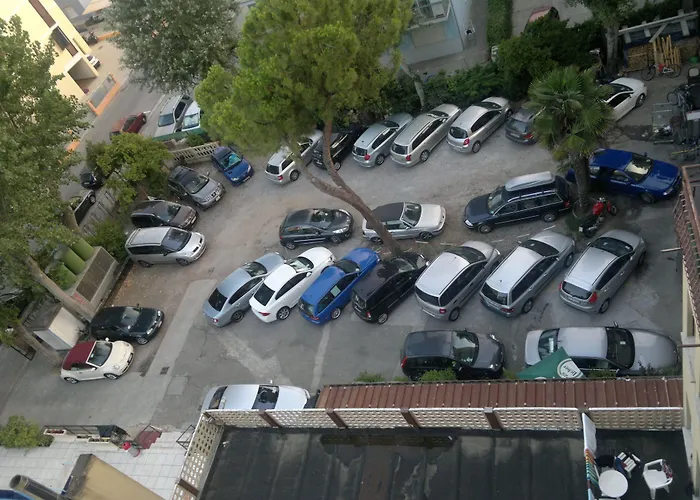 Amalfi & Restaurant Karaoke Bar 3* Lido di Jesolo