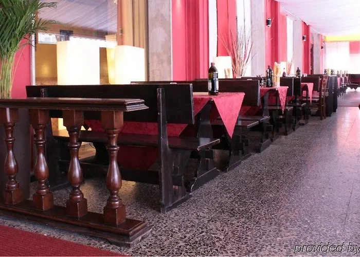 Amalfi & Restaurant Karaoke Bar 3* Lido di Jesolo