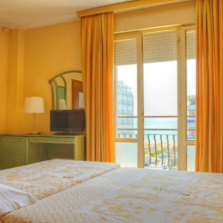 Amalfi Hotel