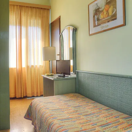 Hotel Amalfi 3*
