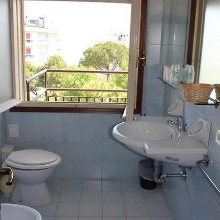 Hotel Amalfi & Restaurant Karaoke Bar Lido di Jesolo