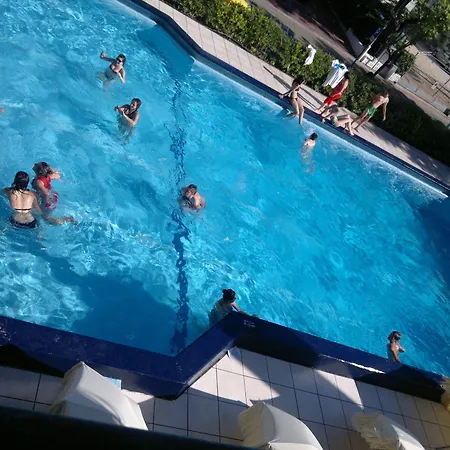 Amalfi & Restaurant Karaoke Bar 3* Lido di Jesolo
