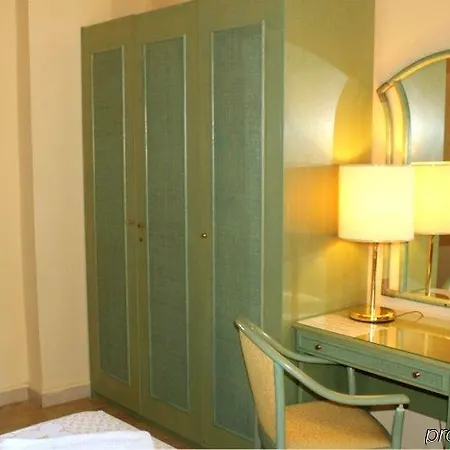 Amalfi Hotel